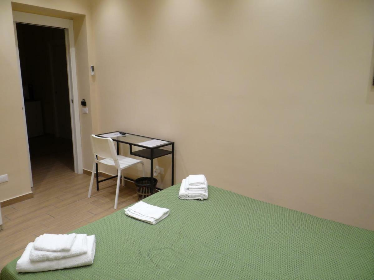Montecarlo Palace Bed & Breakfast Palermo Eksteriør bilde